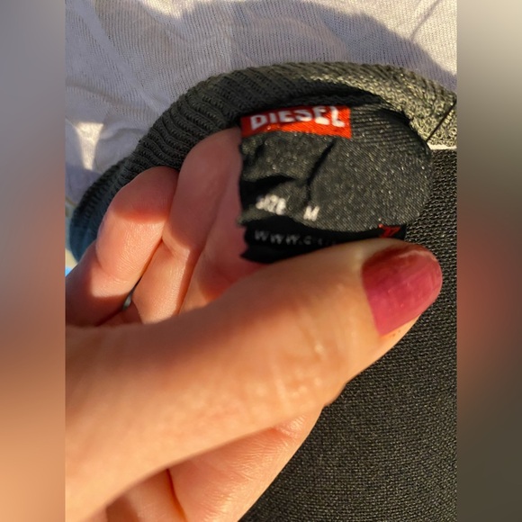 NWT Diesel T-Shirt Snake print, wrinkle design. Tight fitted Medium - Picture 8 of 8